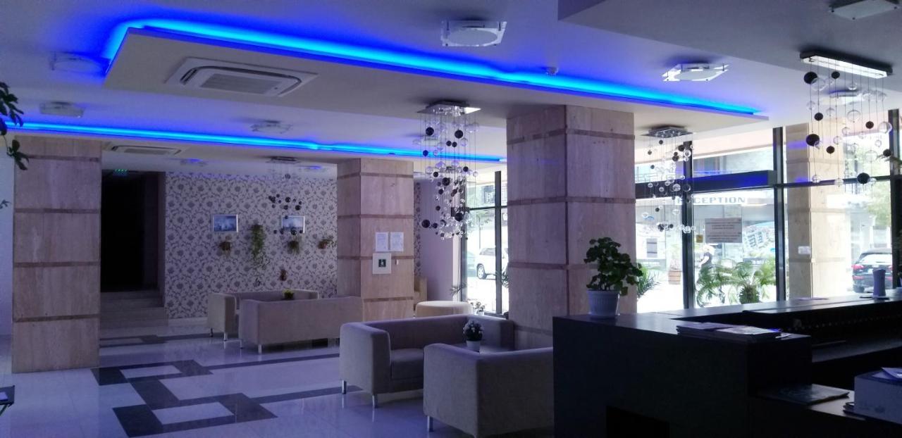 Апартаменти В Помориебей Комплекс Pomorie Exteriör bild